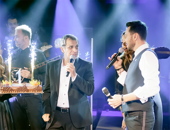 Θέμης Αδαμαντίδης, Πάνος Καλίδης και η Ελένη Χατζίδου