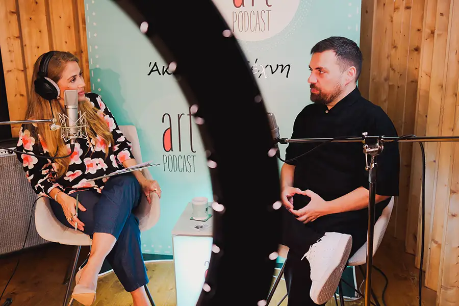 Ο Θέμης Καραμουρατίδης στο #176 Artpodcast και τη Γιώτας Τσιμπρικίδου