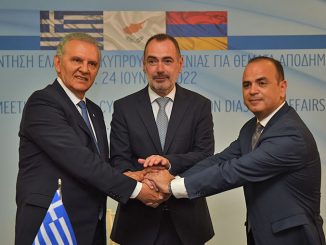 Ελλάδα - Κύπρος - Αρμενία υπέγραψαν Μνημόνιο συναντίληψης και συνεργασίας για θέματα Αποδήμων