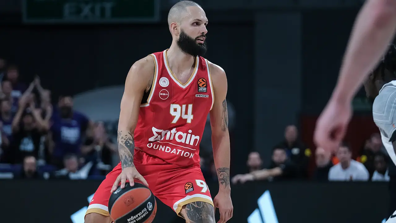 Ερυθρόλευκη κυριαρχία