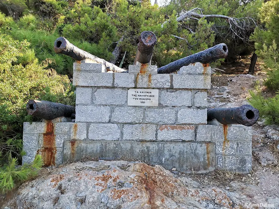 Ύδρα: Το μαγευτικό νησί που ταξιδεύει στο χρόνο