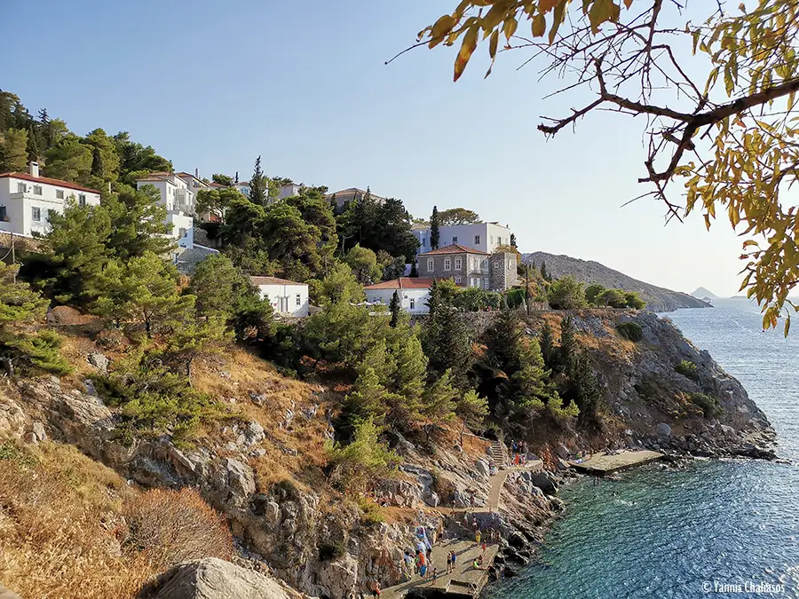 Ύδρα: Το μαγευτικό νησί που ταξιδεύει στο χρόνο