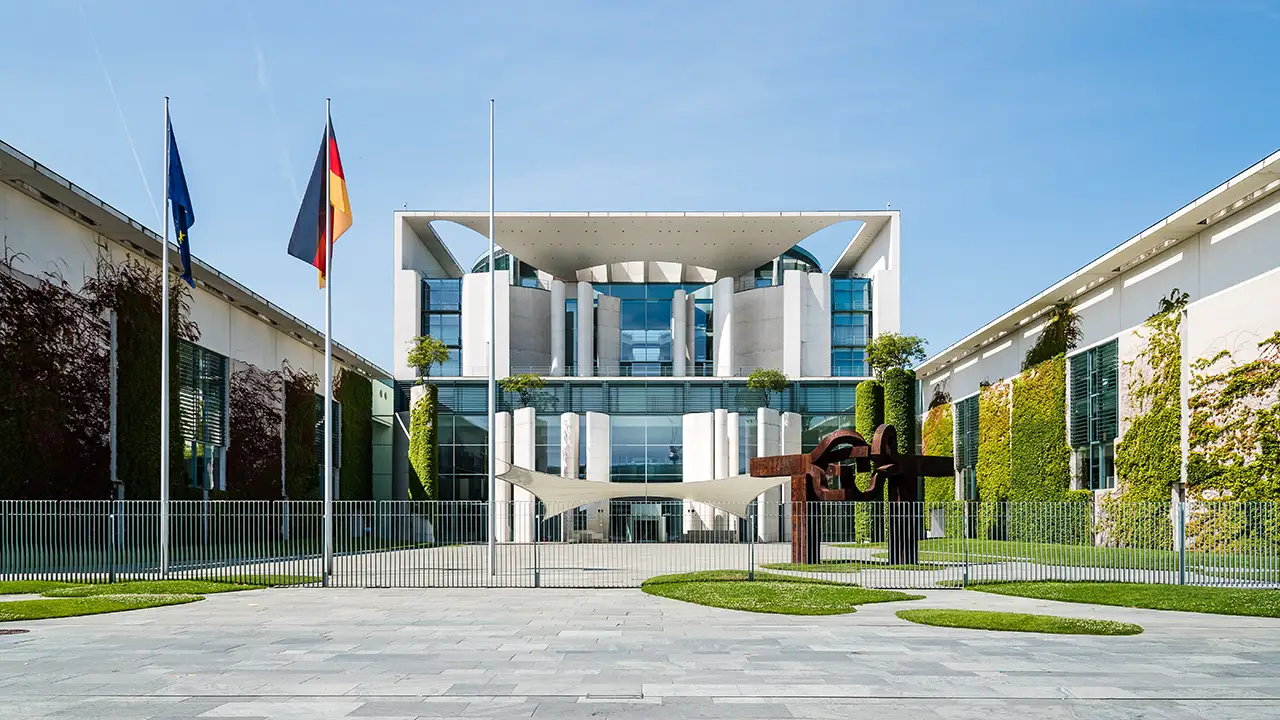 Η Γερμανία εξοικονόμησε 290 δισ. ευρώ εν μέσω κρίσης