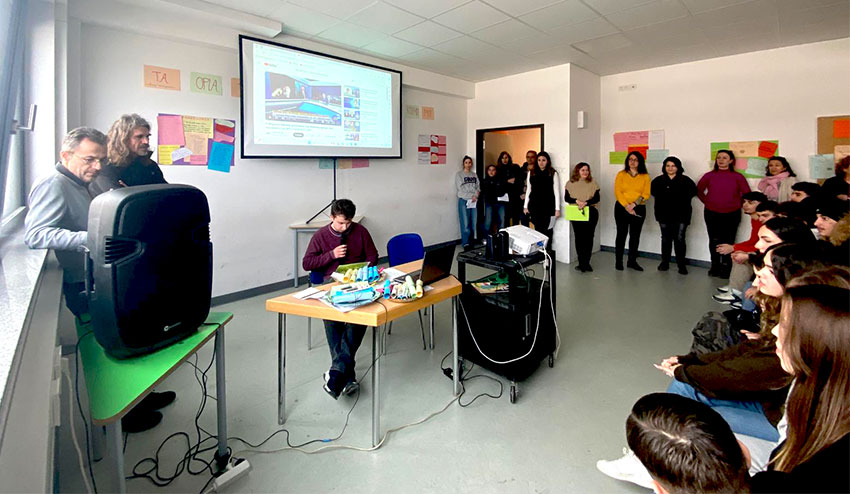 Το Λύκειο Μονάχου γιόρτασε την Παγκόσμια Μέρα για την Ελληνική Γλώσσα