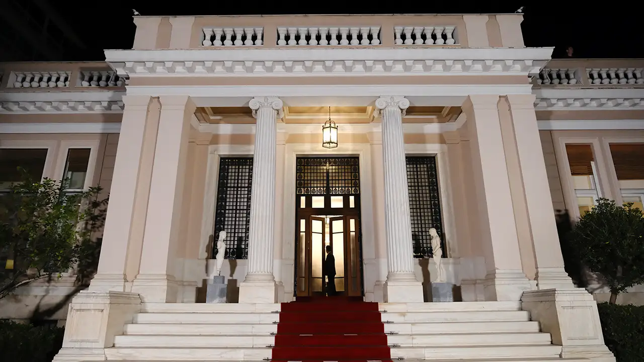 Τέλος όλες οι πτήσεις από και προς Ιταλία!