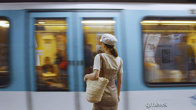 Βρυξέλλες: Άνδρας έσπρωξε ανυποψίαστη γυναίκα στις ράγες του μετρό!