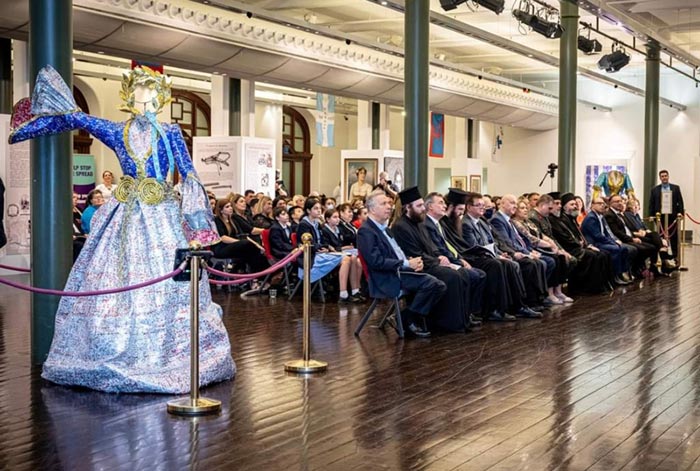 Αυστραλία: Η έκθεση του Νίκου Φλώρου γνωρίζει τεράστια επιτυχία