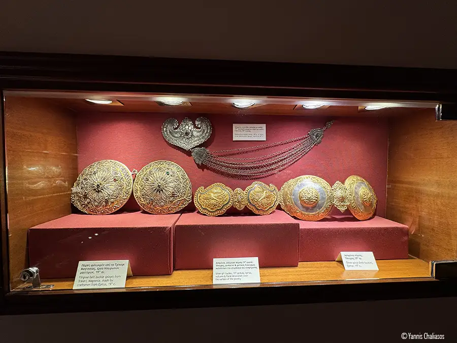 Το Νησάκι των Ιωαννίνων - Μαγεία στην καρδιά της Παμβώτιδας!