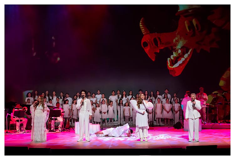 Είδαμε και ακούσαμε τον ΤΕΜΠΕΛΗ ΔΡΑΚΟ στο Μέγαρο Μουσικής