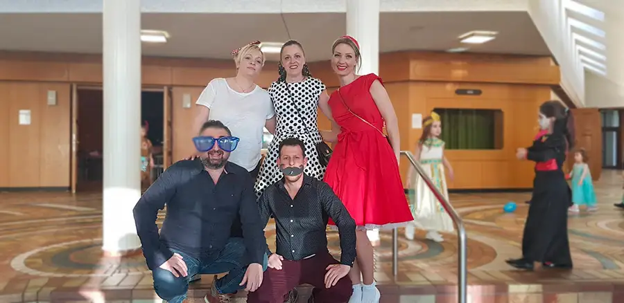 Το αποκριάτικο πάρτι του "Πυθαγόρα" που "έκλεψε" την παράσταση!