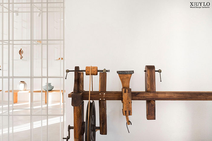 Εργαστήρια ξυλογλυπτικής στο X[ξ]ylo Wood Design Santorini